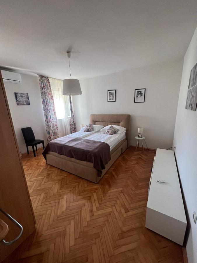 Apartments Lili Family Zadar Buitenkant foto